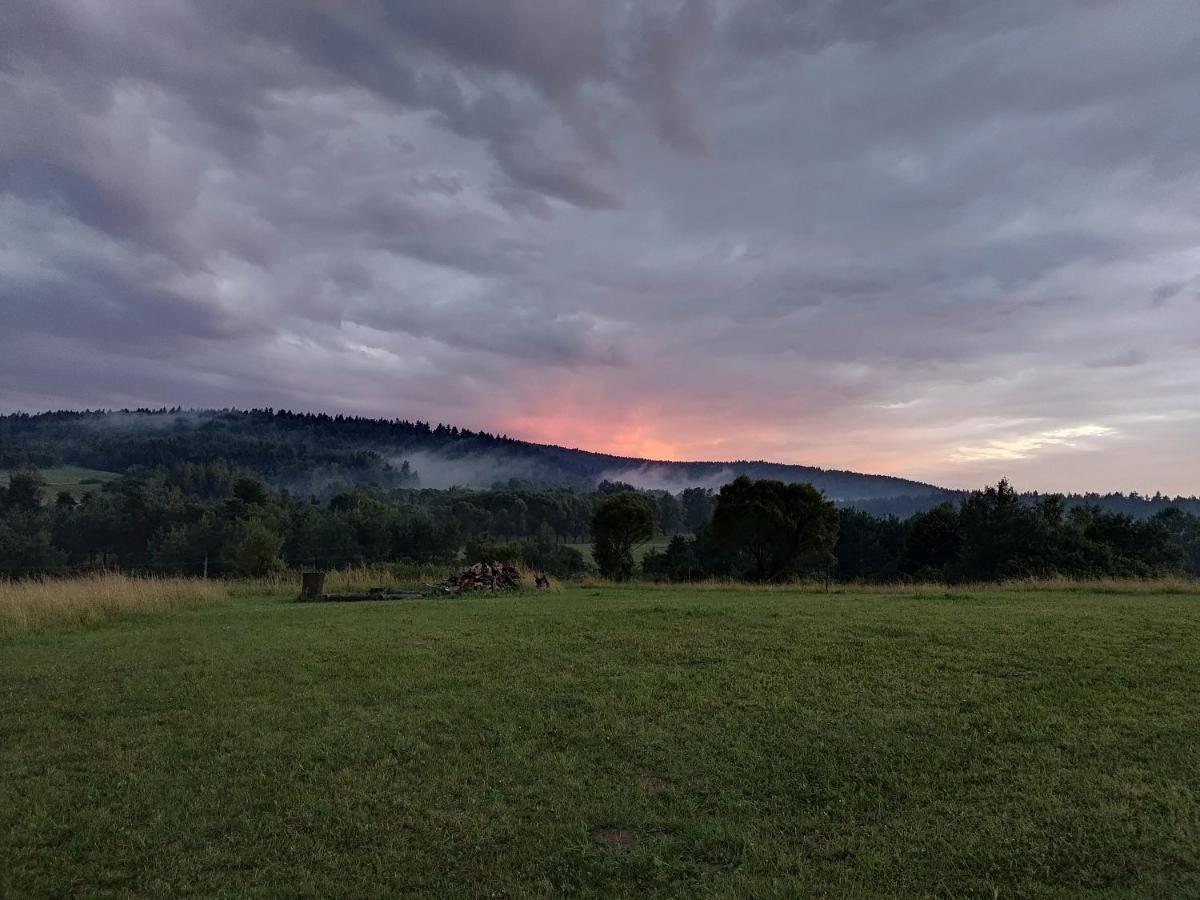 Pastelova Krova - Domki W Bieszczadach Ustrzyki Dolne Exterior foto